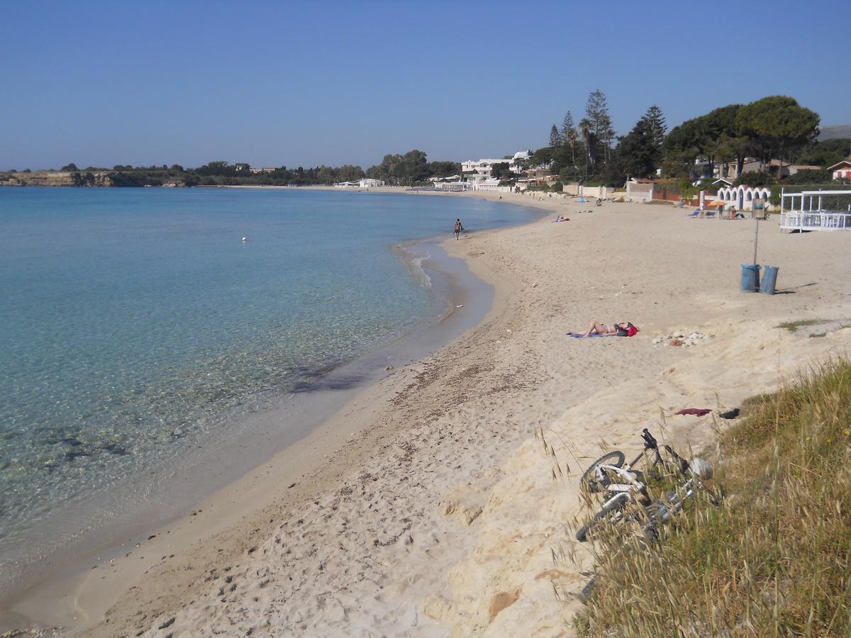 White Beach Beb 冯塔尼比安奇 外观 照片